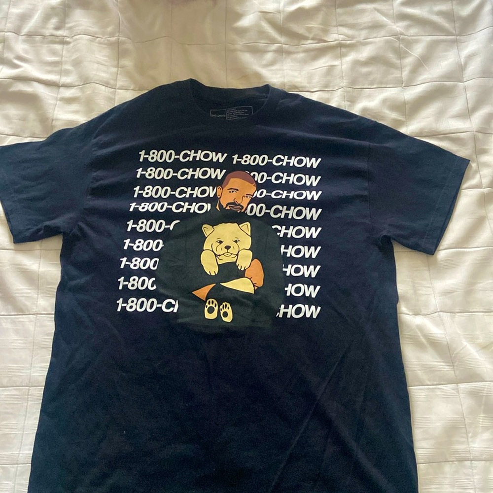 Drake t-shirt with puppies🐶